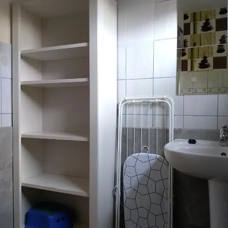 - Przy Porcie * ليبا