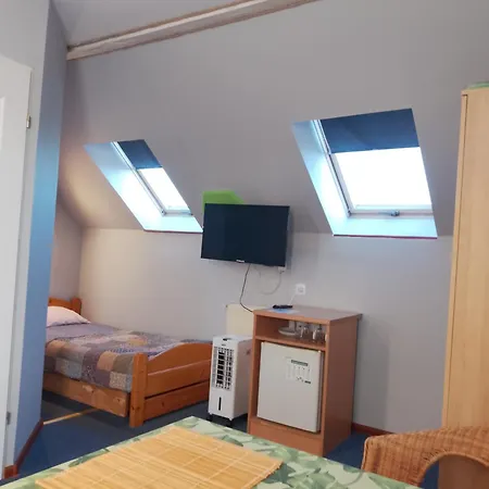 منزل للإقامة - Przy Porcie ليبا