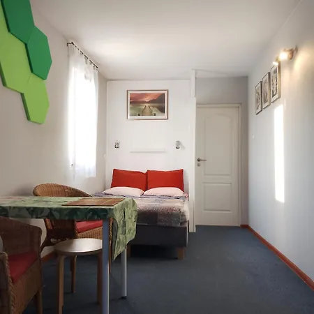 - Przy Porcie ウェバ