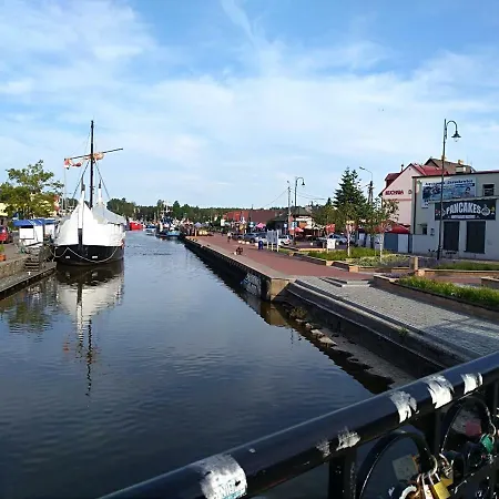 - Przy Porcie וובה