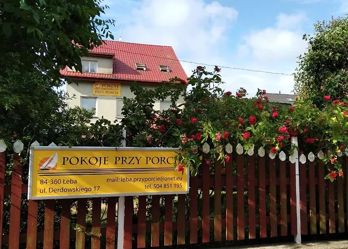 - Przy Porcie Kwatera prywatna Łeba